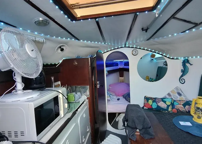 Hotel en barco Bateau Voilier *